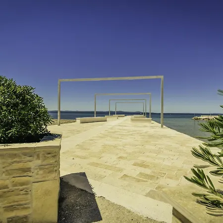 Apartament Komfortable In Der Naehe Des Sandstrandes By Interhome Nin