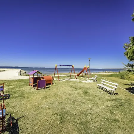 Komfortable In Der Naehe Des Sandstrandes By Interhome