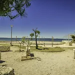 Komfortable In Der Naehe Des Sandstrandes By Interhome 아파트 *