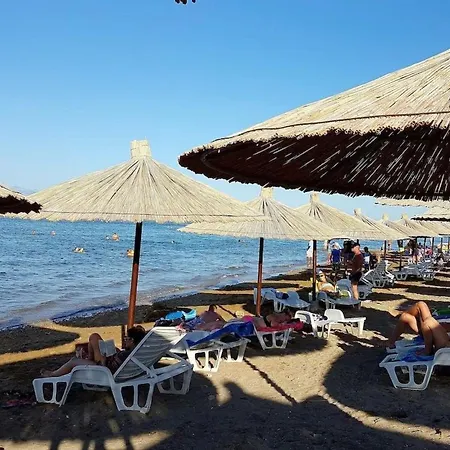 Komfortable In Der Naehe Des Sandstrandes By Interhome Апартаменты *