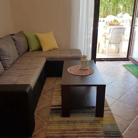 アパート Komfortable In Der Naehe Des Sandstrandes By Interhome