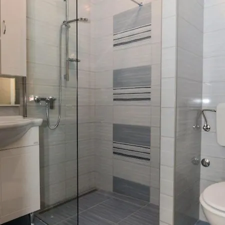 Komfortable In Der Naehe Des Sandstrandes By Interhome