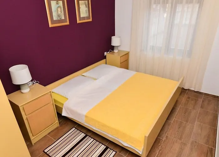 Komfortable In Der Naehe Des Sandstrandes By Interhome *